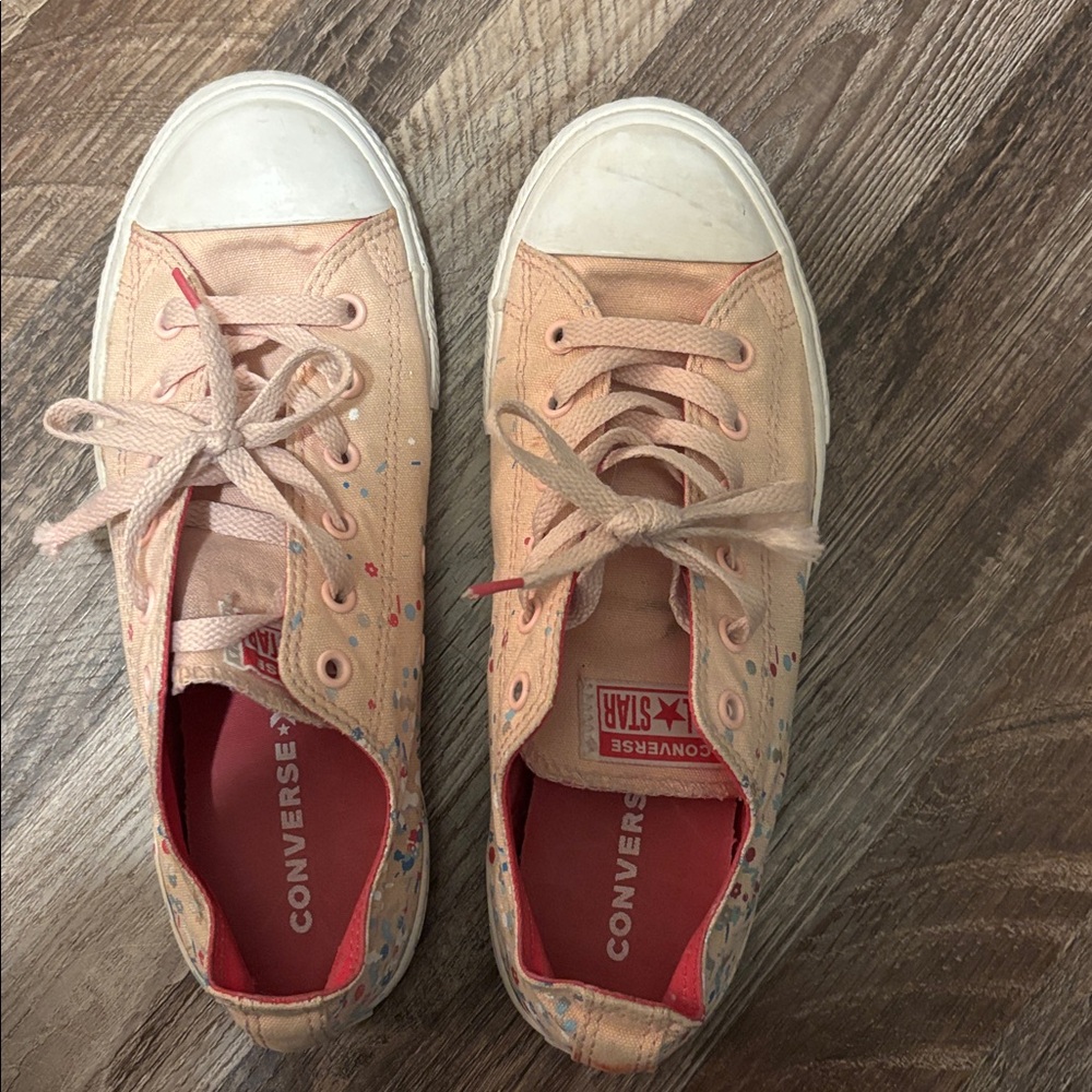 Confetti Pink Converse. Size 6. Good used condition.